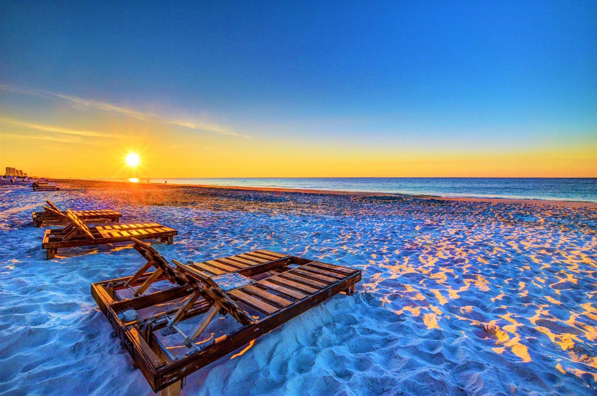 The Beach Is Only Steps Away Gulf Shores Exteriör bild